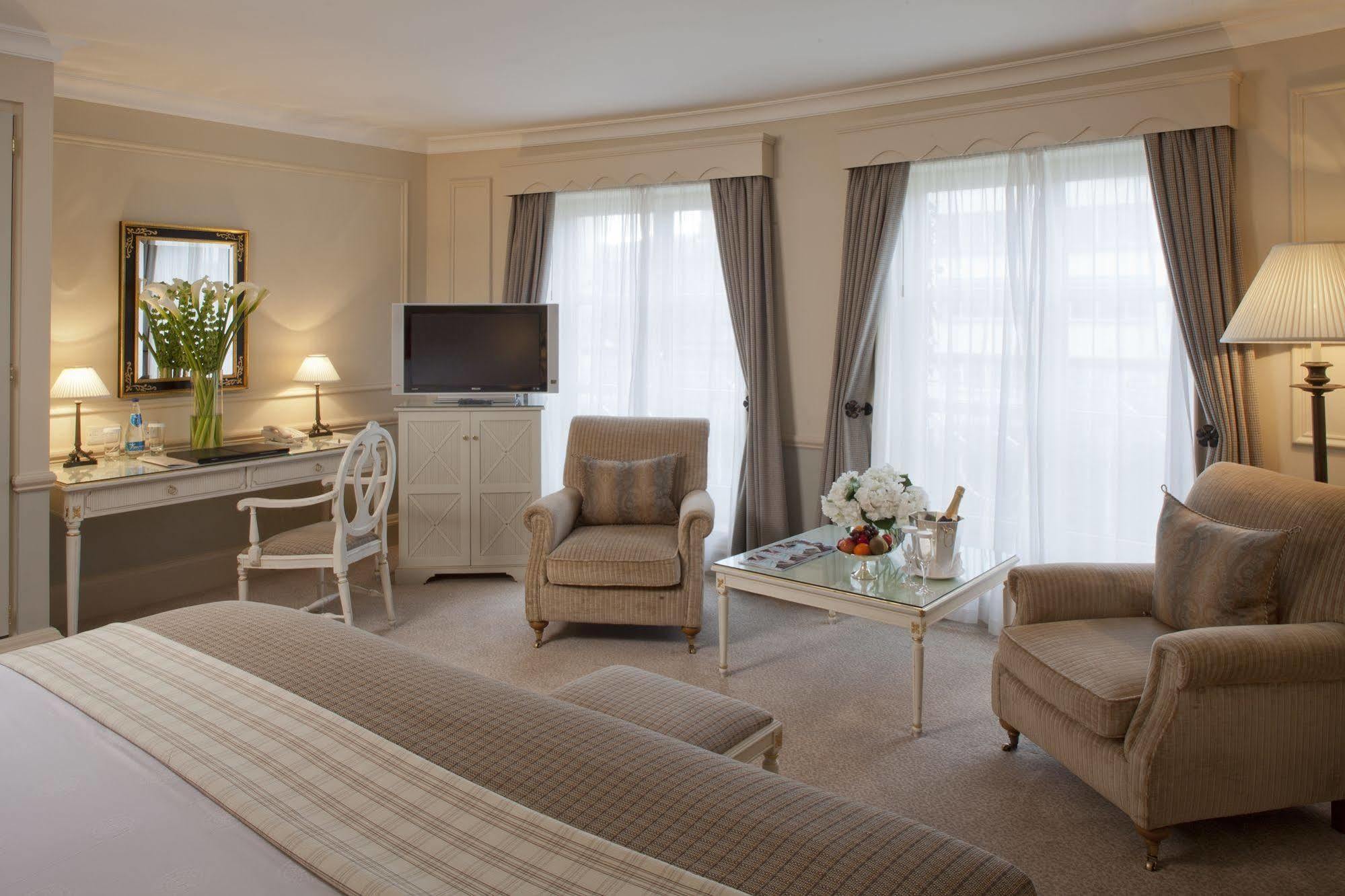 The Merrion Hotel Dublin Exterior foto